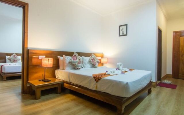 Golden Chenla Hotel and Restaurant