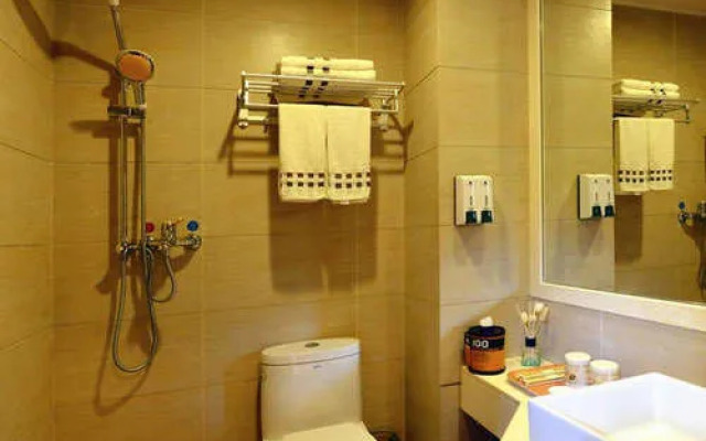 Jingbao Villiage Inn