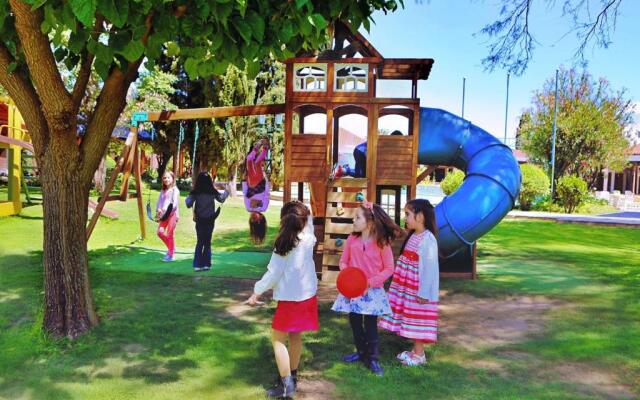 Los Parrales Resort Hotel