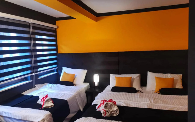 Small Luxury En suites ELEONOR