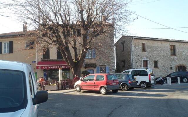 Chalet dans Résidence Privée