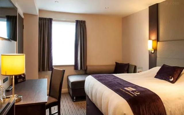 Premier Inn Maidstone (West Malling)