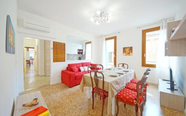 DolceVita Apartments N 374