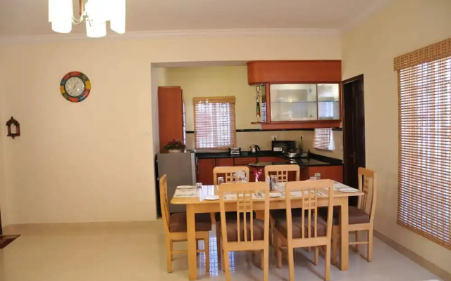 Aster Vue Service Apartment