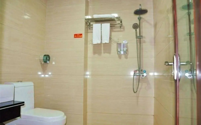 Oriental Shine Hotel