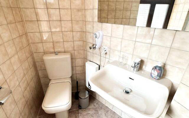 Cozy City-Center Apartment with Modern Amenities in Historic Brühl