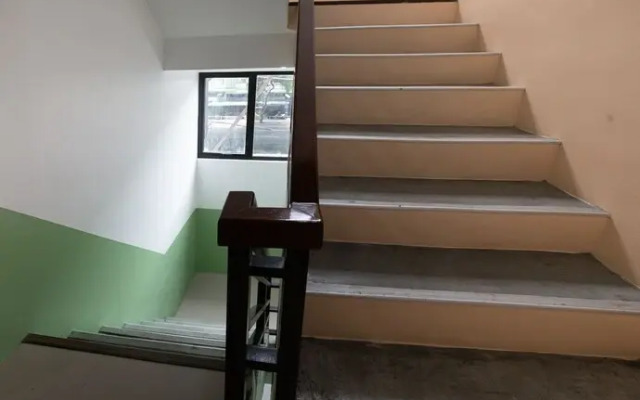 OYO 249 Happy House