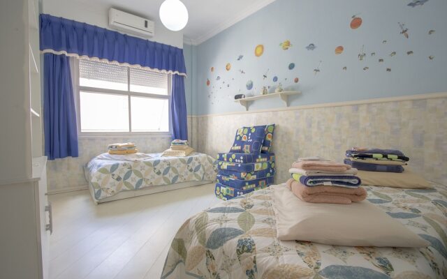 LineRio Praia de Copacabana 375