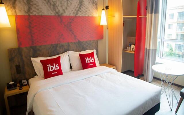 Ibis Harbin West Railway Station Wanda plaza hotel