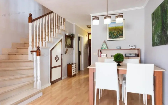 Lovely 2-Bed House with terrace and Pool Chayofa