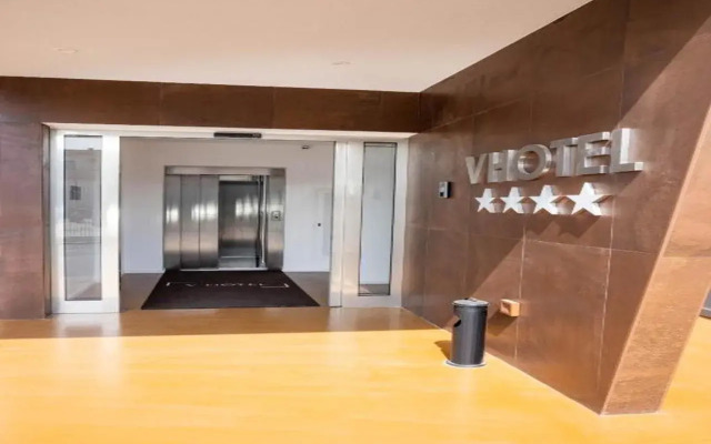 V Hotel