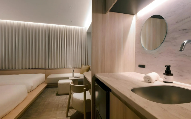 Fav Lux Nagasaki – Guest Rooms – Nagasaki