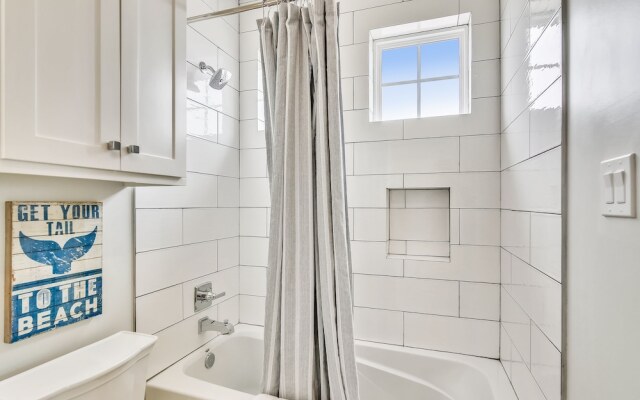 The Conch Castle 5 Bedroom Home