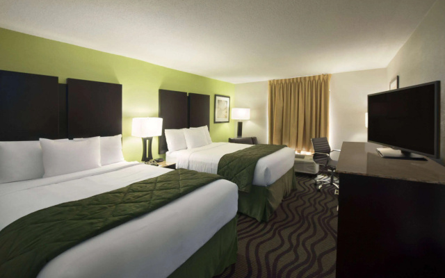 Days Inn by Wyndham Rome Downtown