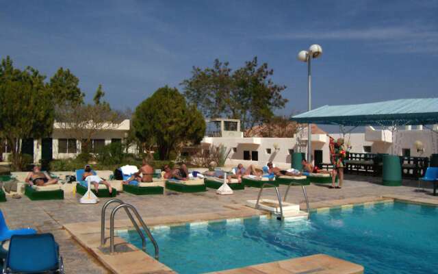 Nefertari Hotel Abu Simble