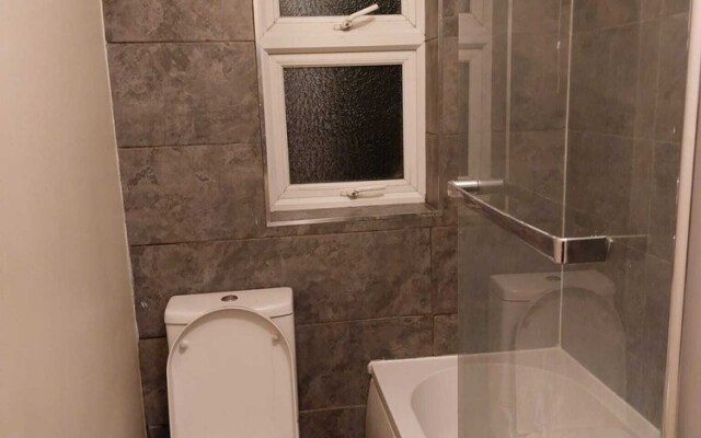 Inviting Apartment in Croydon, Greater London