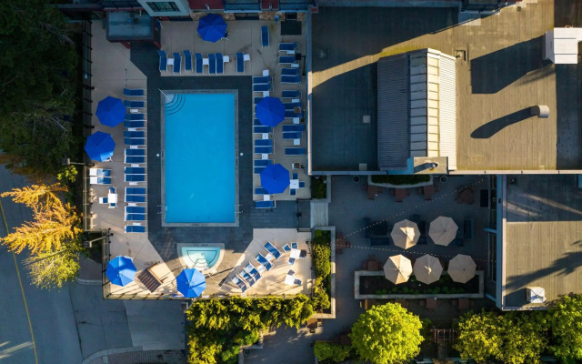 Hilton Whistler Resort & Spa