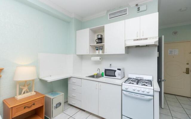 608 Studio Apt Hollywood Beach