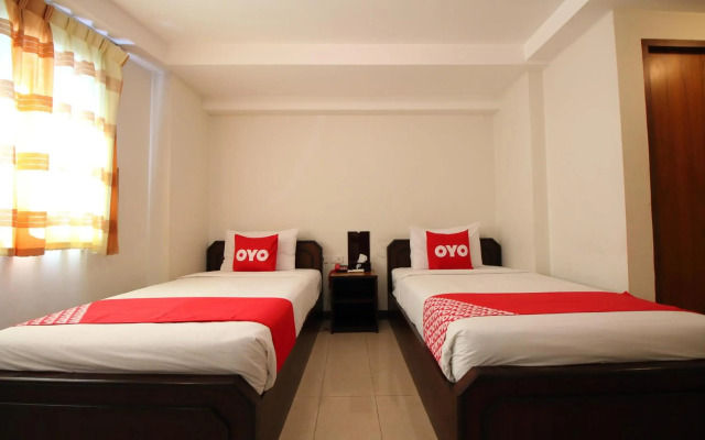 Super OYO 484 Pannee Residence Khaosan (Sha Plus)