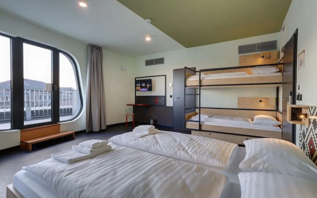 MEININGER Budapest Great Market Hall