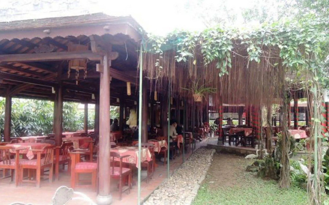 Thanh Noi Hotel