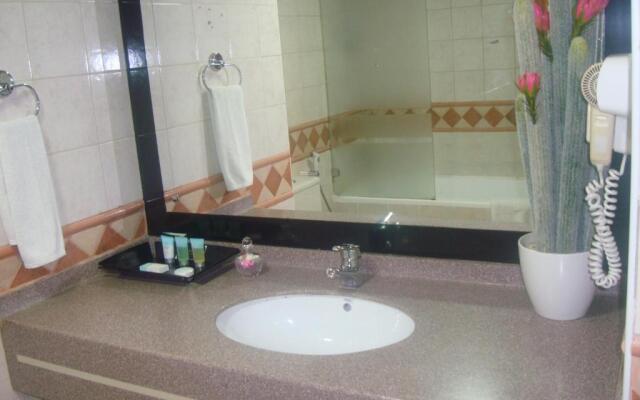 Al Manar Grand Hotel Apartments