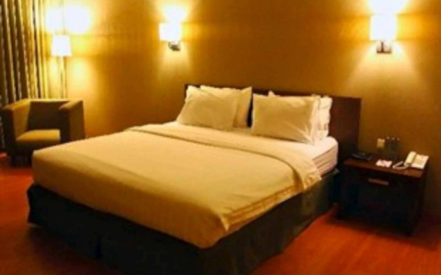Naval Hotel