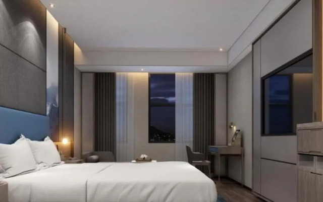 Naive S Hotel