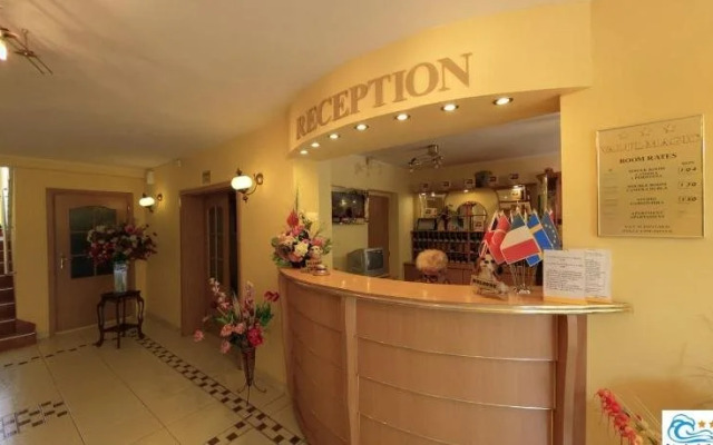 Hotel & Restaurant Valul Magic