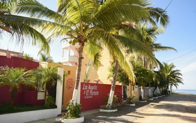 Los Angeles En El Paraiso