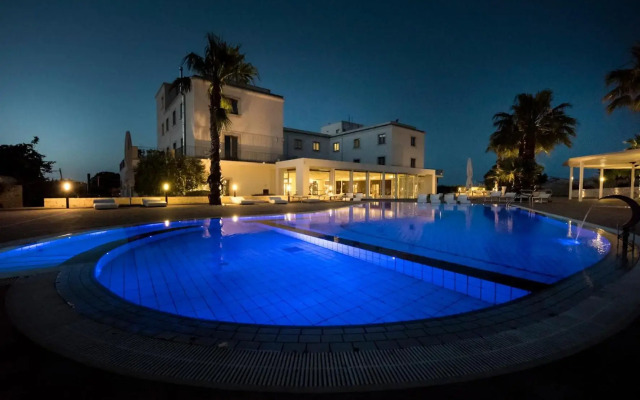 Pietre Nere Resort