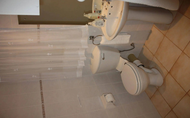 Somerset Lodge Montagau
