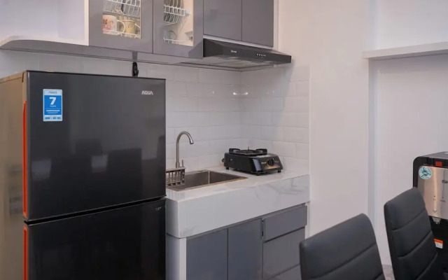 Comfy And Simple 2Br Apartment At M-Town Residence