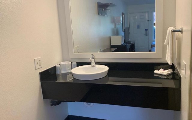GuestHouse Inn Yakima