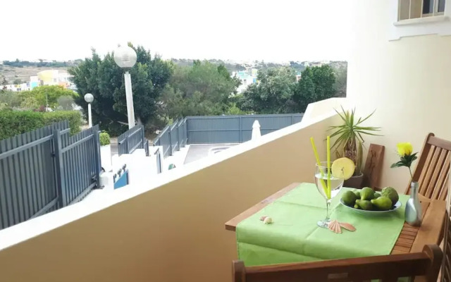 Marina Vila Apartment With Pool