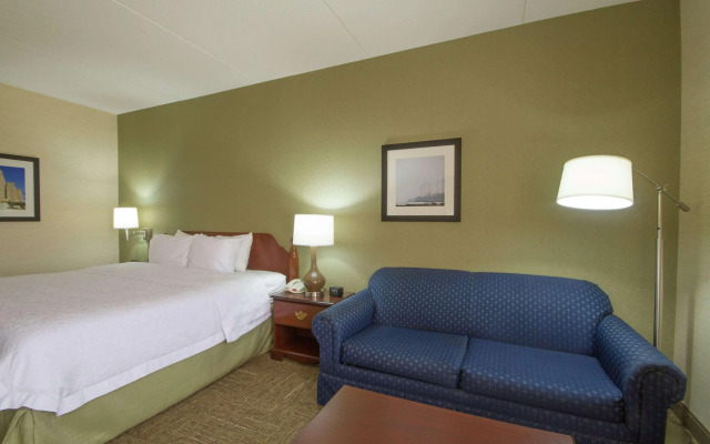 Hampton Inn Buffalo South/I-90
