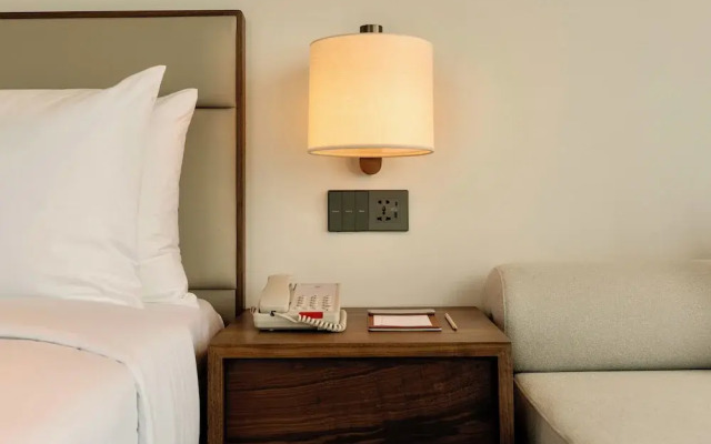 Model J Hotel Jakarta Soekarno Hatta Airport
