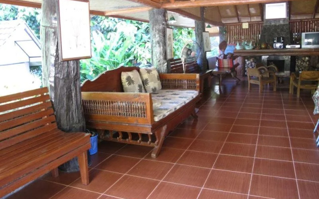 ฺBaan Luktor Resort (บ้านลูกท้อรีสอร์ท)