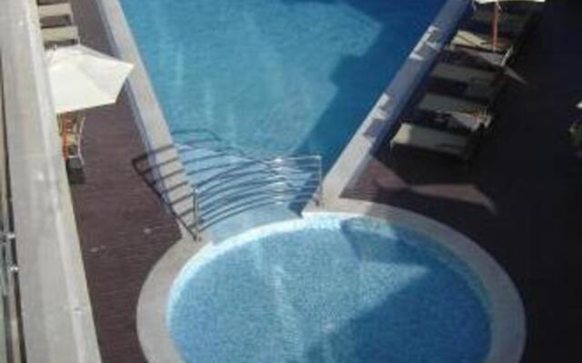 Sesimbra Oceanfront Hotel