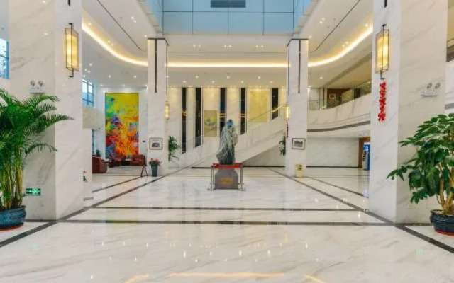 Shanghai Sports University Exchange Center Hotel (Changhai Hospital)