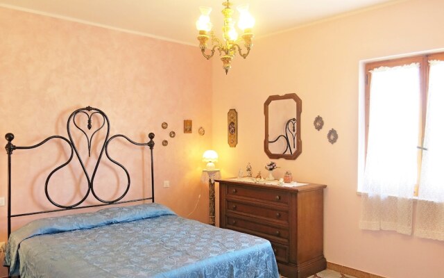 Dolly - con giardino a 250 mt dal mare