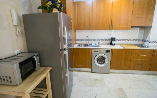 RentalSevilla Gran apartamento en Barrio Santa Cruz