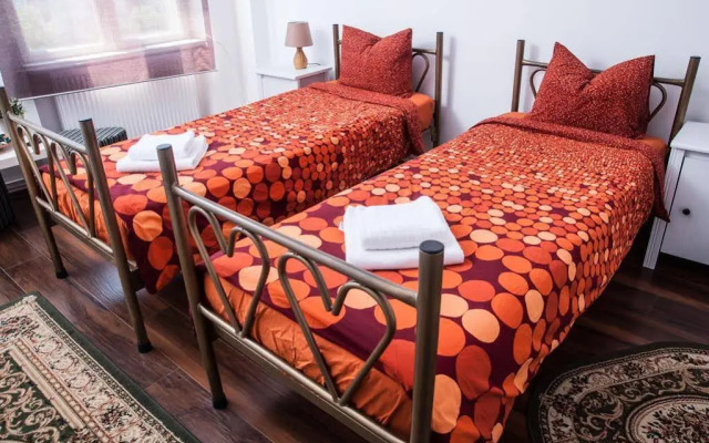 Antique Hostel