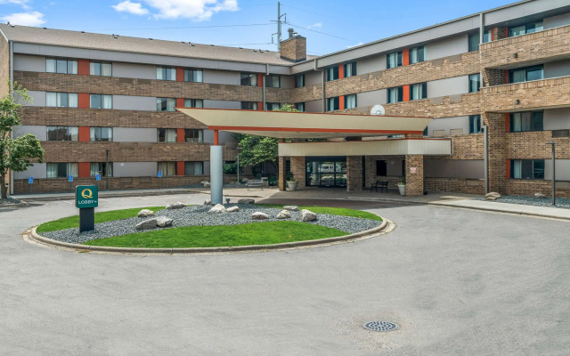 Quality Inn & Suites Mall of America - MSP Airport
