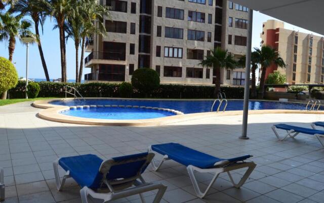 Bahía del Sol a 50 metros de la playa.