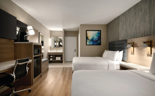 Radisson Hotel Montreal Airport