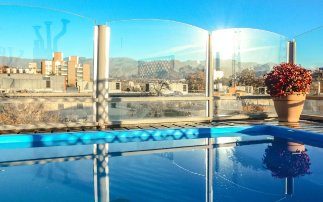 Portal Plaza Suites