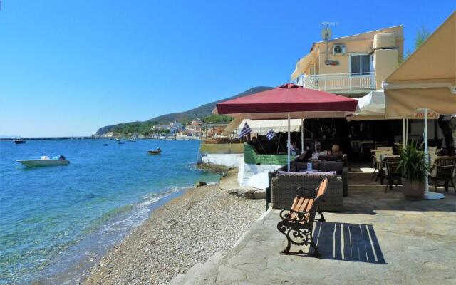 Alpha apartment, Ireon Samos
