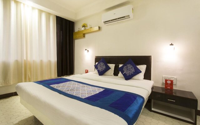 OYO 9806 Hotel Arvi