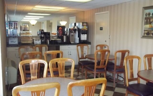 Howard Johnson Inn Virginia Beach